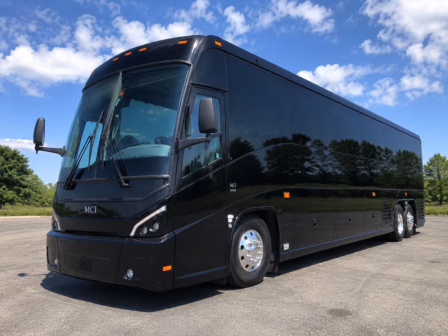 shuttle your guests between peoria hotels and your ceremony venue